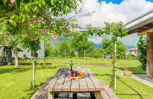 Novate Mezzola House | Wonderful private villa for 6 people with WIFI, TV, patio and panoramic view