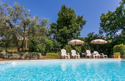 Pergine Valdarno House | Wonderful private villa for 9 people with private pool, WIFI, TV, terrace, pets allowed and park...