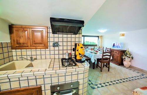 Montefiascone Villa | Wonderful private villa with A/C, private pool, hot tub, WIFI, TV, patio and panoramic view