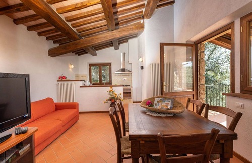 Roccastrada Villa | Wonderful private villa with WIFI, private pool, TV, patio, pets allowed and panoramic view