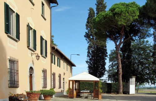San Miniato Basso House | Wonderful private villa for 20 people with WIFI, private pool, TV, patio and pets allowed