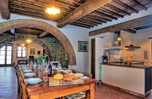 Bucine Villa | Wonderful private villa for 17 guests with WIFI, private pool, TV, veranda and panoramic view