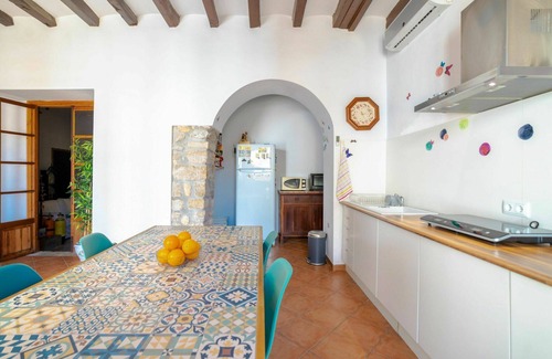 Binissalem House | Wonderful private villa for 5 people with WIFI, A/C, private pool, TV and patio