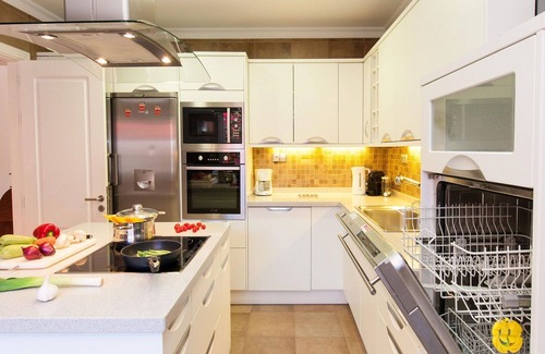 Meloneras Villa | Wonderful private villa for 8 people with private pool, A/C, WIFI, TV, patio and pets allowed