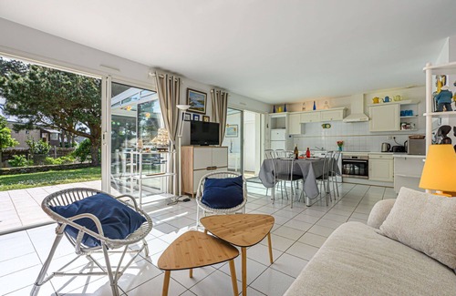 Morbihan House | Wonderful private villa for 6 people with WIFI, TV and terrace