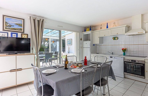 Morbihan House | Wonderful private villa for 6 people with WIFI, TV and terrace