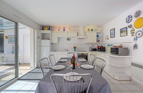 Morbihan House | Wonderful private villa for 6 people with WIFI, TV and terrace