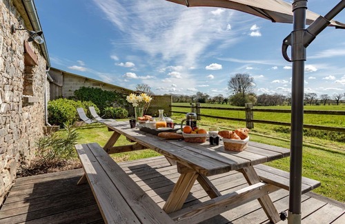 Saint-Sauveur-le-Vicomte House | Wonderful private villa for 4 people with WIFI, TV, terrace and panoramic view