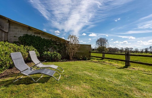 Saint-Sauveur-le-Vicomte House | Wonderful private villa for 4 people with WIFI, TV, terrace and panoramic view