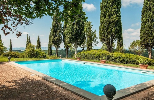 Montalcino Villa | Wonderful private villa for 16 people with WIFI, private pool, A/C, TV, patio and panoramic view