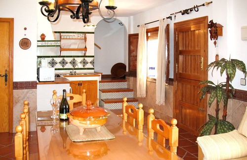 Almunecar Villa | Wonderful private villa for 4 people with A/C, WIFI, private pool, TV, terrace and pets allowed