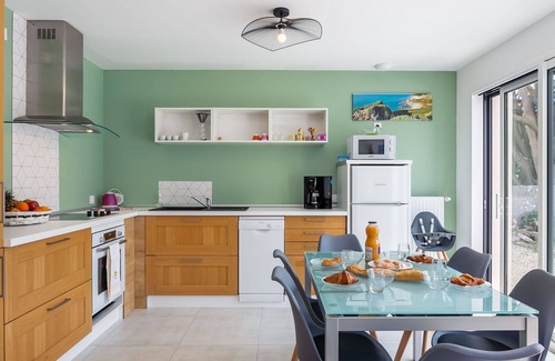 Locquirec House | Wonderful private villa for 4 people with hot tub, WIFI, TV, terrace and pets allowed
