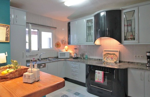 Bell Horizo House | Wonderful private villa for 10 guests with private pool, A/C, WIFI, TV and patio