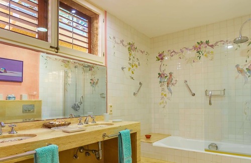 Costa de los Pinos Villa | Wonderful private villa for 10 guests with A/C, WIFI, TV, terrace and parking