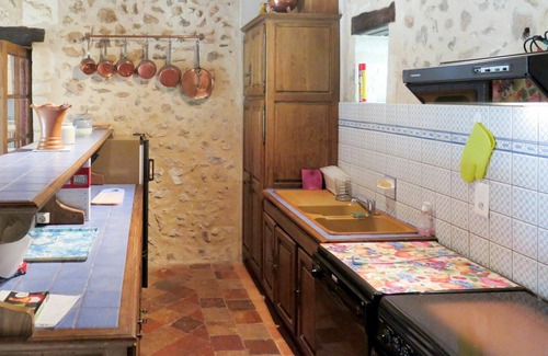 Saint-Jean-dEstissac Villa | Wonderful private villa for 6 guests with private pool, WIFI, TV and pets allowed