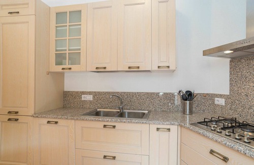 Portobello Villa | Wonderful private villa for 8 people with WIFI, TV, patio and parking