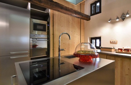Madesimo House | Wonderful private villa for 8 people with hot tub, WIFI, TV, terrace and pets allowed