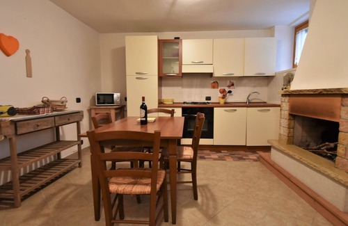 Dubino House | Wonderful private villa for 4 guests with WIFI, TV and balcony
