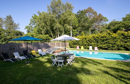 Ploumilliau House | Wonderful private villa for 10 guests with WIFI, private pool, TV, terrace and pets allowed