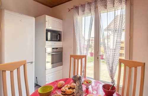 Mimizan House | Wonderful private villa for 4 people with WIFI, TV, terrace and pets allowed