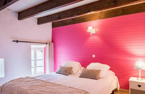 Carnac Villa | Wonderful private villa for 8 people with WIFI, TV, pets allowed and parking