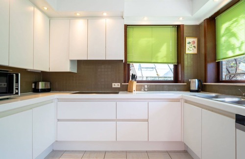 Bredene Villa | Wonderful private villa for 6 people with A/C, WIFI, TV, terrace and pets allowed