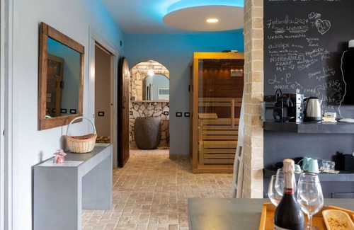 Mazzano Romano Villa | Wonderful private villa for 6 guests with pool, A/C, WIFI, hot tub and TV
