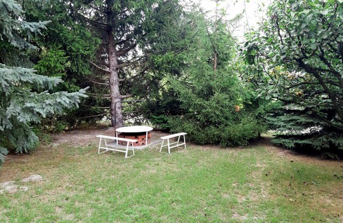 Balatonkeresztur House | Wonderful private villa for 4 guests with TV, terrace and parking