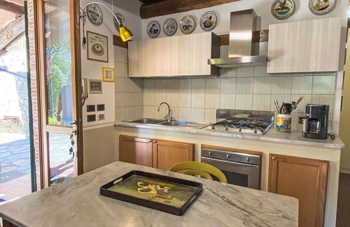 Vicopelago House | Wonderful private villa for 4 guests with private pool, WIFI, TV, terrace and pets allowed