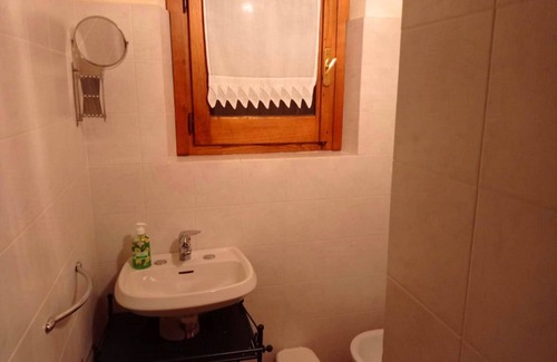 Borgo alla Collina Villa | Wonderful private villa for 10 people with WIFI, private pool, TV, terrace, pets allowed and par.