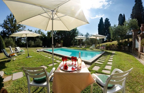 Uzzano Villa | Wonderful private villa for 10 guests with private pool, A/C, WIFI, TV, pets allowed and parking