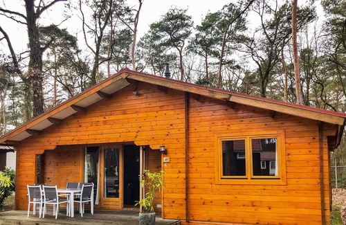 Schinveld House | Wonderful private villa for 6 guests with WIFI, TV, terrace and parking