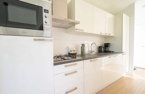 Susteren House | Wonderful private villa for 4 people with pool, WIFI, TV and terrace