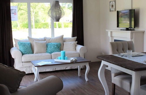 Susteren House | Wonderful private villa for 4 guests with pool, WIFI, TV and terrace