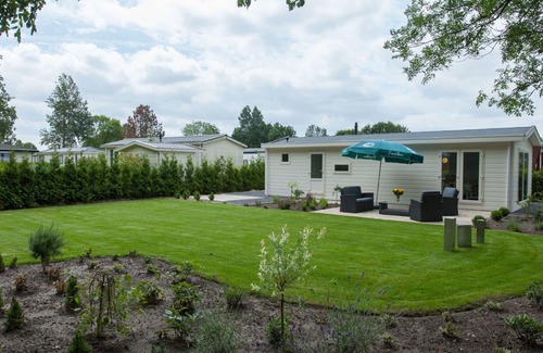 Susteren House | Wonderful private villa for 6 guests with WIFI, pool, TV and terrace