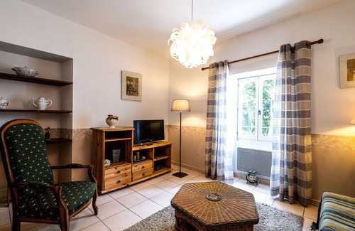 Saint-Dezery House | Wonderful villa for 6 people with WIFI, TV, terrace and pets allowed