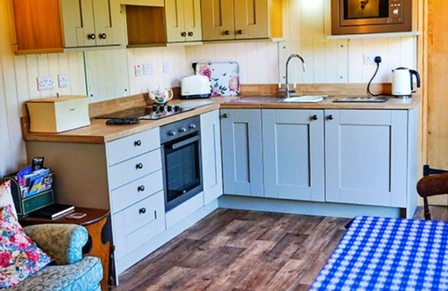 Coalbrookdale House | Wonderful villa for 2 guests with WIFI