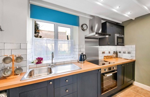 Grewelthorpe House | Wonderful villa for 2 people with WIFI, TV, pets allowed and parking