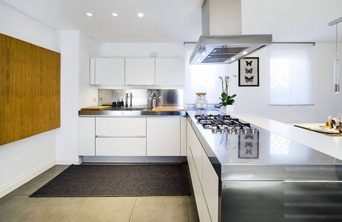 Catania City Centre Villa | Wonderful villa for 4 people with WIFI, A/C, TV and terrace