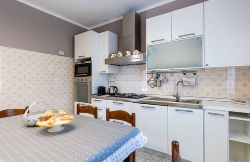 Sanremo House | Wonderful villa for 5 guests with A/C, WIFI, TV, terrace and pets allowed