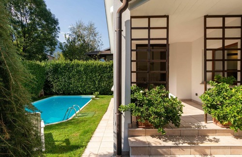 Delebio House | Wonderful villa for 6 guests with private pool, WIFI, TV, patio and pets allowed