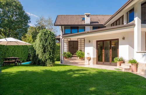 Delebio House | Wonderful villa for 6 guests with private pool, WIFI, TV, patio and pets allowed