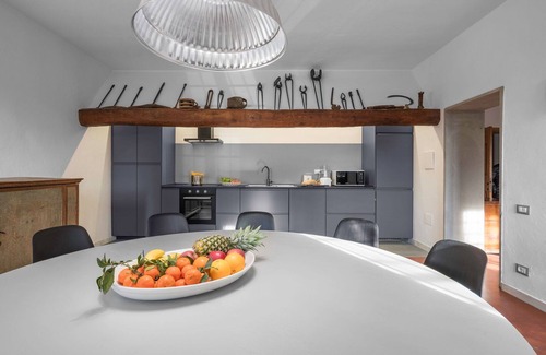 Pistoia Villa | Wonderful villa for 8 guests with WIFI, private pool, TV and pets allowed