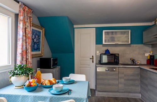 Locquirec House | Wonderful villa for 3 people with WIFI, TV, patio and pets allowed