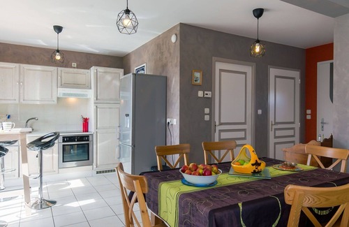 Ploudalmezeau House | Wonderful villa for 4 guests with WIFI, TV and terrace