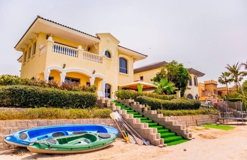 Palm Jumeirah Villa | Wonderful weekend on Sezavi villa