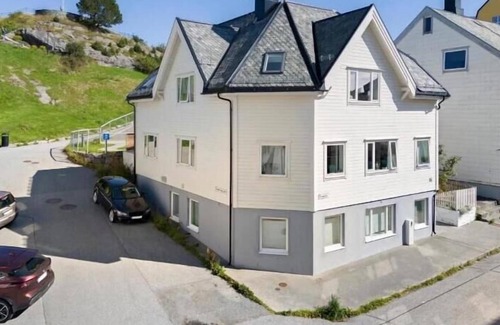 Alesund Apartment | Wonderfully Located, 2bedroom, Balcony