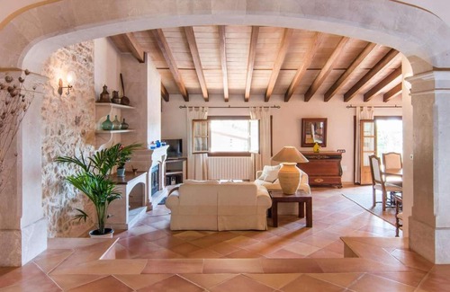 Petra Villa | Wonderfully located finca with great facilities