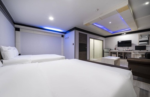 Wonju Hotel | Wonju Rivera