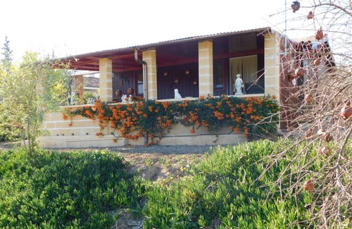 Estacion de Cartama House | wood bungalow sleeps5 persons